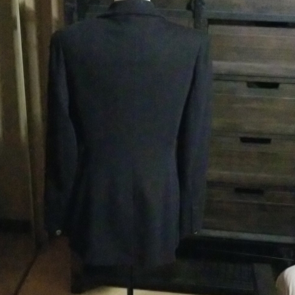 Andrea Behar black blazer with one button closure - Picture 6 of 7